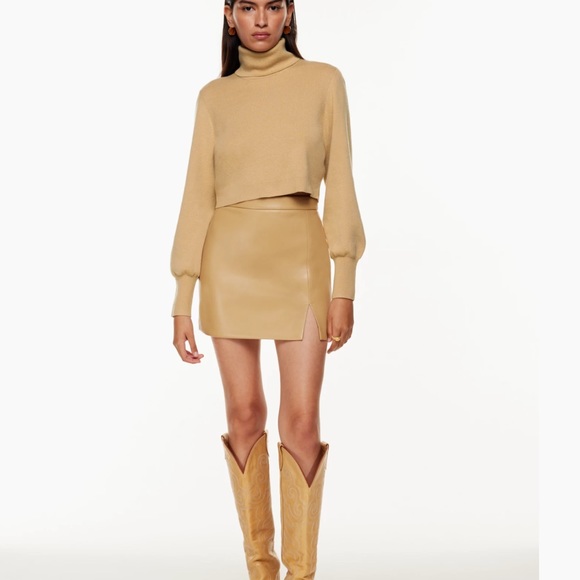 Wilfred Rebecca Turtleneck - Picture 2 of 7